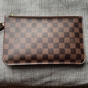 Louis Vuitton Damier Ebene Neverfull GM Pouch w Red Interior Wristlet
